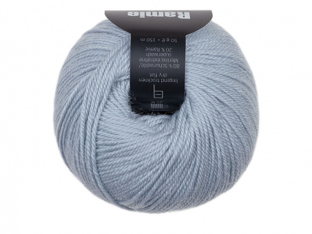 Atelier Zitron Ramie Deluxe Farbe 415 babyblau